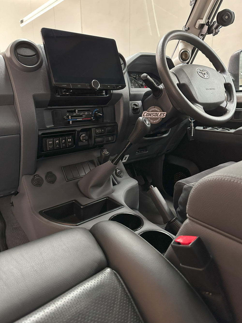 Premium Full Length Floor Console (Design 9) - 70 Series LandCruiser