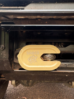 Installed winch shackle short 79 series dual cab landcruiser Toyota 