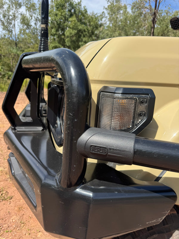 Side view of clear indicators on our sandy taupe 79 series dual cab